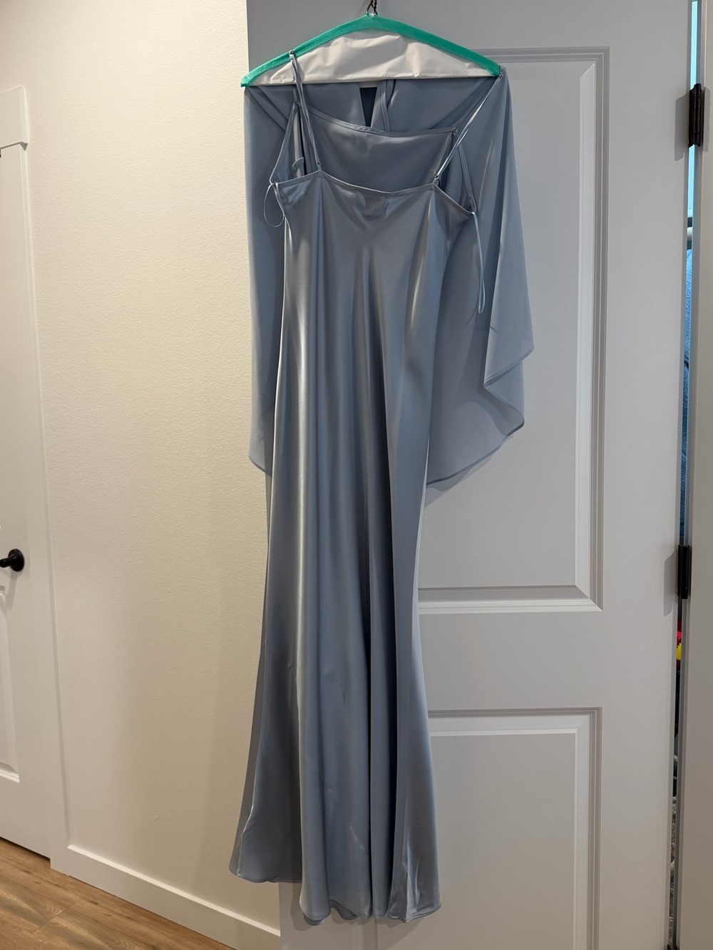 Reformation Lilibeth silk dress - Picture 7 of 7
